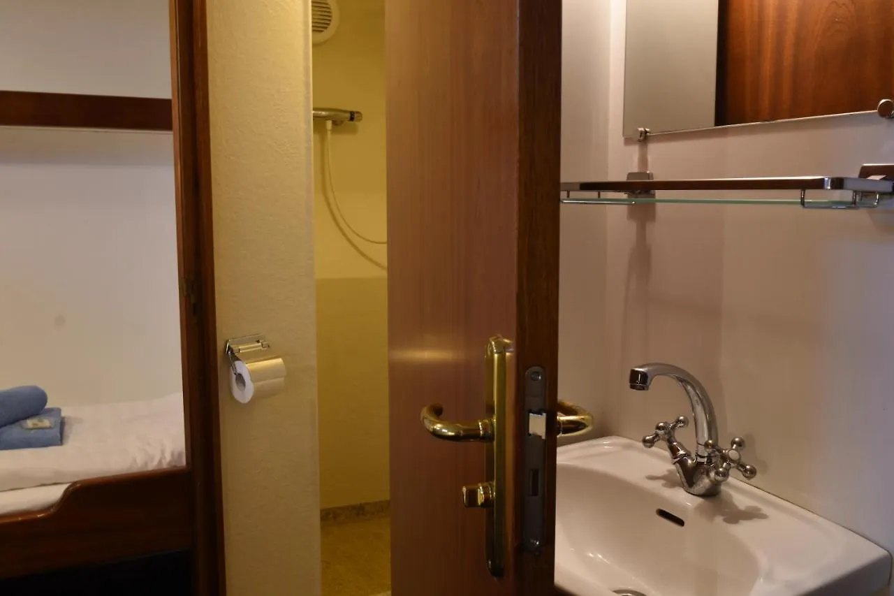 Hotel Mps Flora Amsterdam 0*,  Niederlande